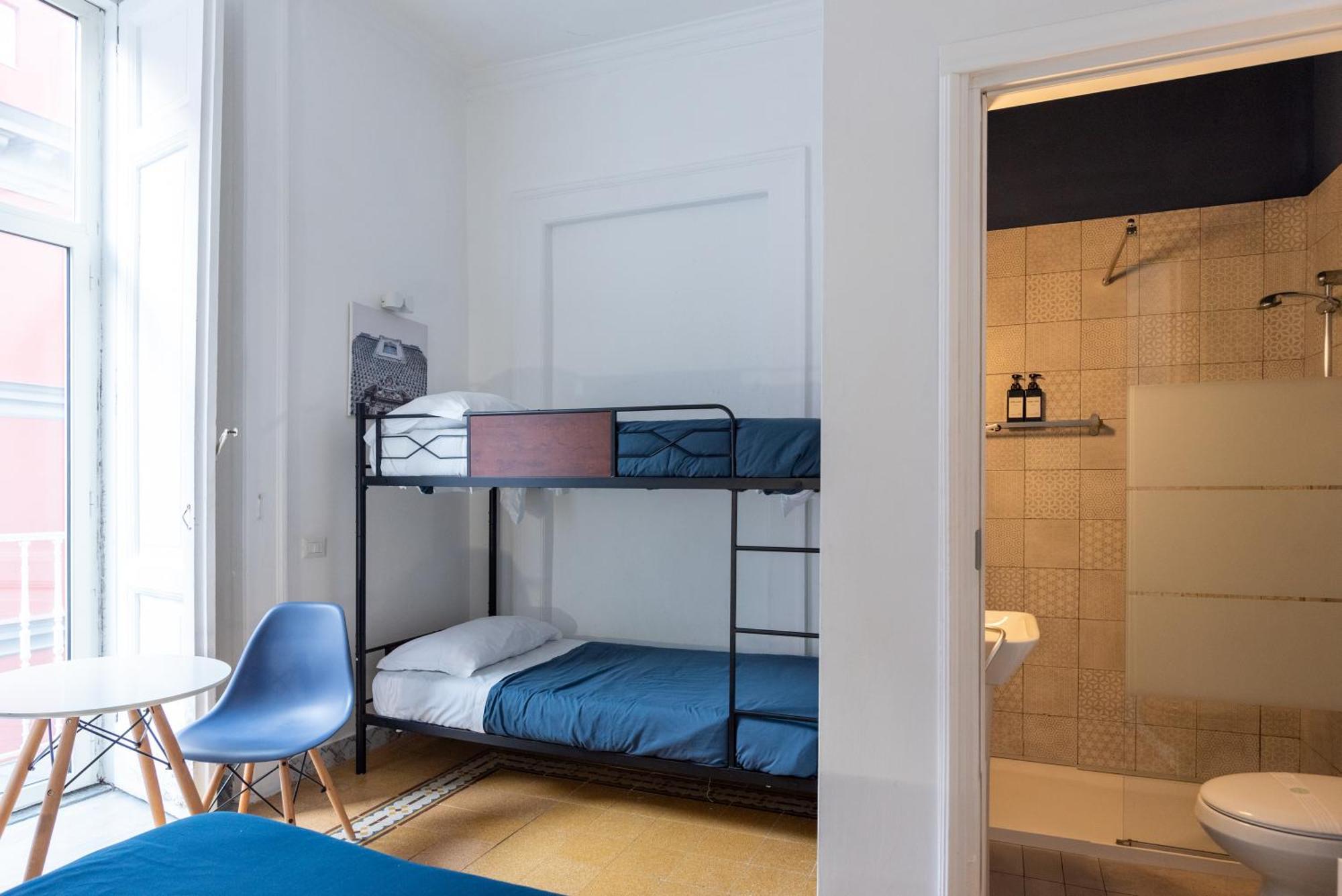 Le Quinte Del Bellini Bed & Breakfast Napoli Dış mekan fotoğraf